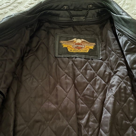 Vintage 80’s Gently Loved Unisex Harley-Davidson Black Leather Biker Jacket - Picture 5 of 16